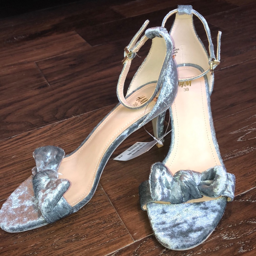 NEW WITH TAG H&M HEELS